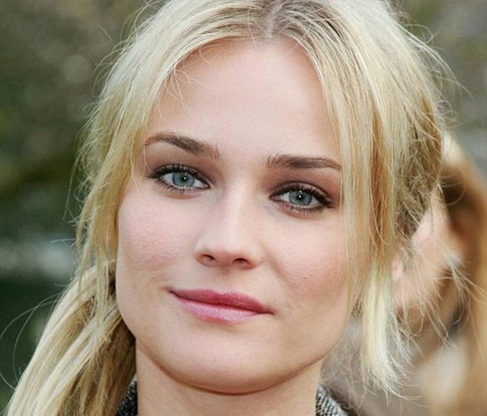 Диана Крюгер случайно испортила себе волосы