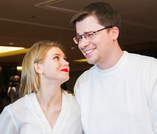 Топ-5 самых скандальных браков российских звезд. Часть 1