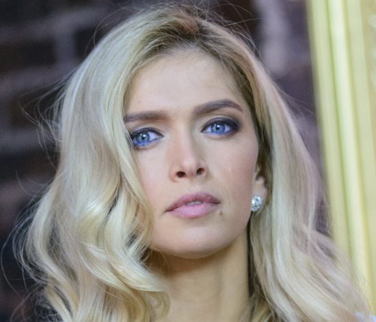 Вера Брежнева впервые вышла в свет после свадьбы