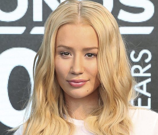 Игги Азалия переборщила с пластикой