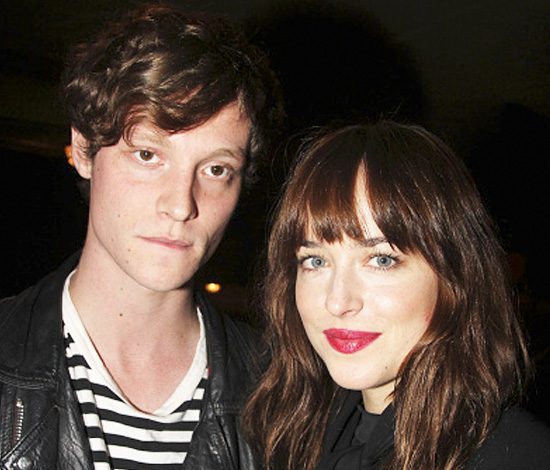 Дакота Джонсон вернулась к бойфренду. Новые совместные фото пары