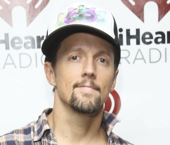 Певец Джейсон Мраз женился