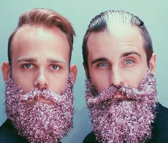 Новый Instagram-тренд: бороды в блестках
