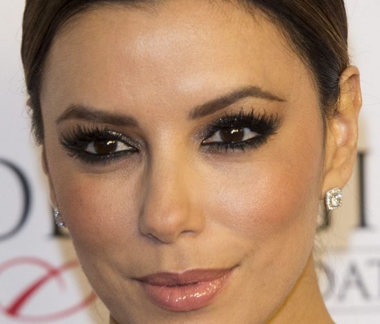 Ева Лонгория удалила татуировки