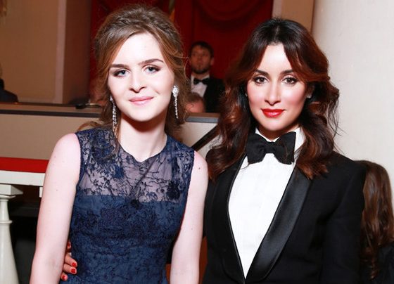 Новое поколение: Дочь Тины Канделаки Мелания о Бале дебютанток Tatler