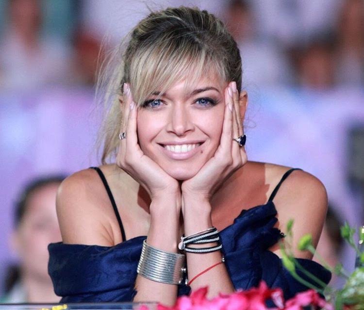 Певица Вера Брежнева (34)