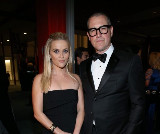 «Они решили, что их брак не будет длиться вечно»: Риз Уизерспун c мужем готовились к разводу