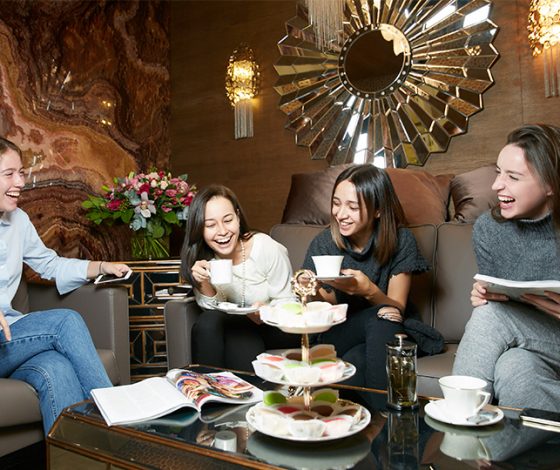 Девичник PEOPLETALK в центре косметологии и красоты TORI