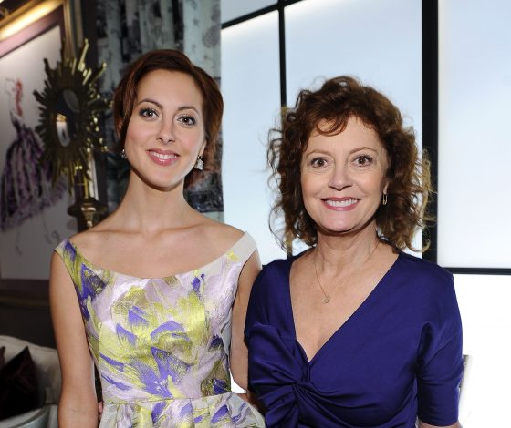 Не для слабонервных: дочь Сьюзен Сарандон показала процесс родов целиком. 18+