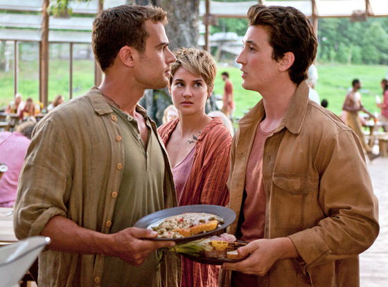 rs_560x415-150309132455-1024-shailene-woodley-theo-james-miles-teller-insurgent-2-ms-030915_copy