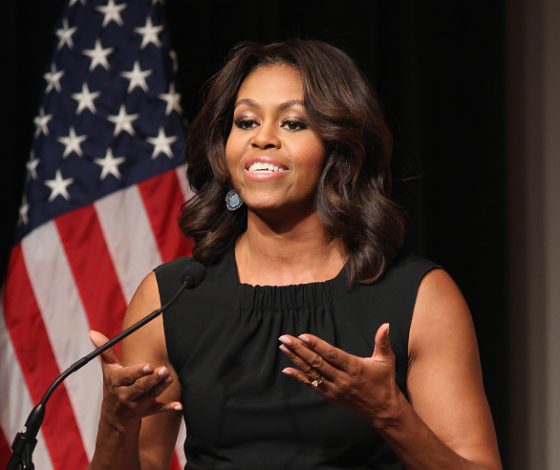 Мишель Обама рассказала Vogue, чем занимаются первые леди