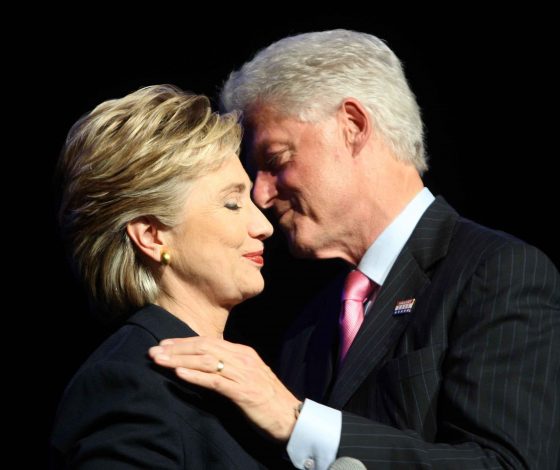СМИ: Хиллари Клинтон разводится с мужем!