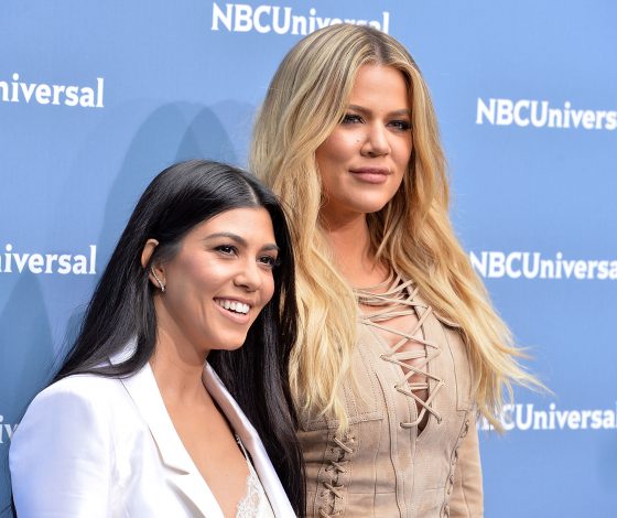 Парад поп: Хлои и Кортни Кардашьян в первых рядах