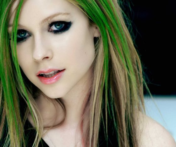 Кто сможет сыграть Аврил Лавин в биографическом фильме про нее? Рассказывает сама певица