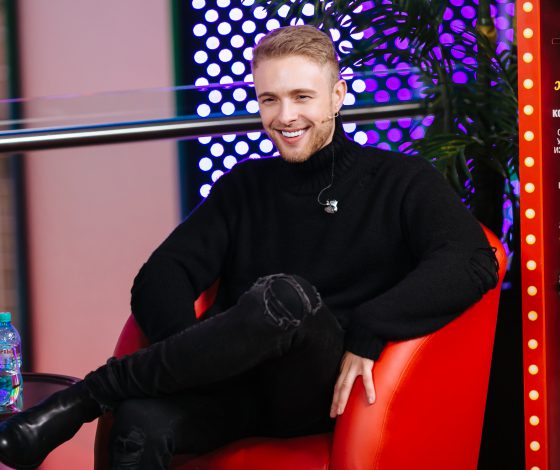 Опять «Холостяк»: Егору Криду понравилась пародия на шоу