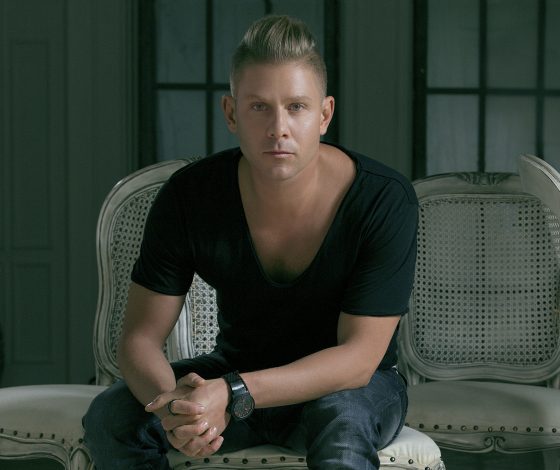 Митя Фомин выступит на театральной сцене