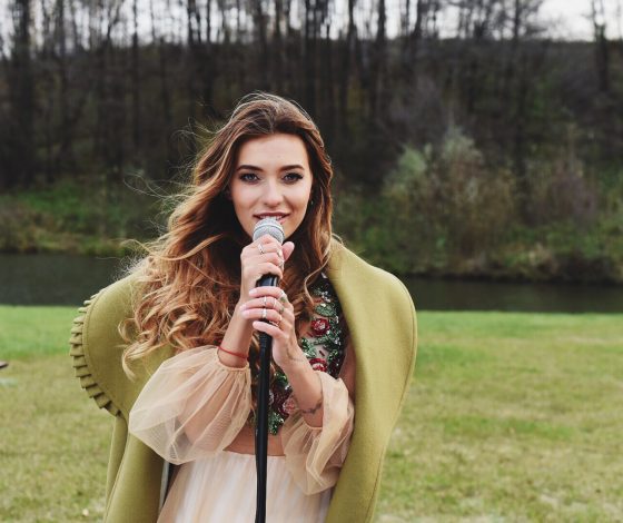 Регина Тодоренко выпустила дебютный альбом!