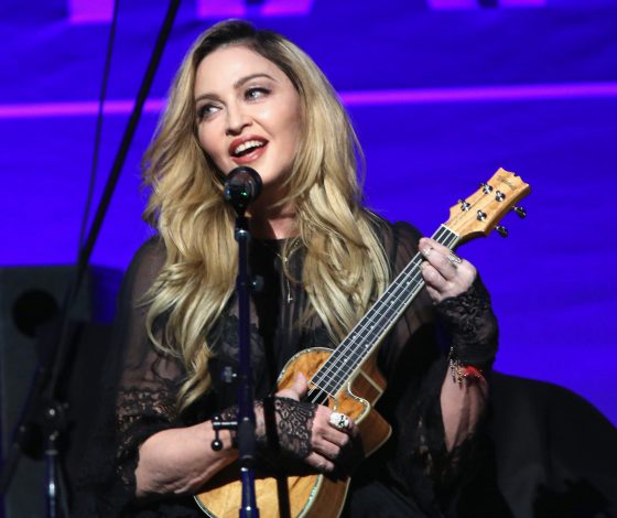 Дочь Мадонны растет чемпионкой по гимнастике!