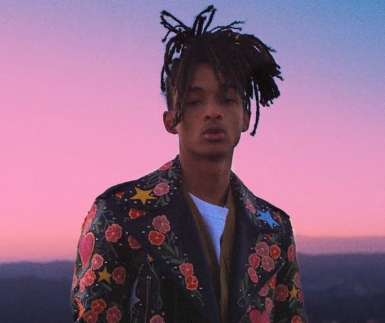 Не для слабонервных: Раненый Джейден Смит поет о любви и… очищает желудок