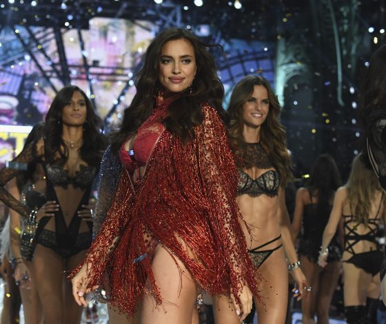 Ирина Шейк не первая: кто еще выходил на подиум VS в положении?