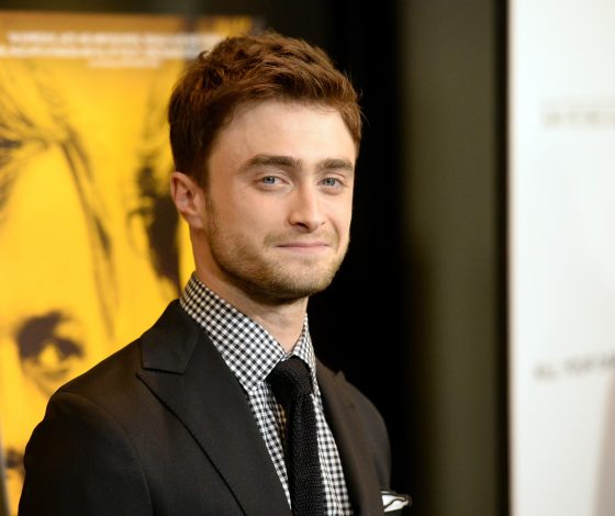 Редкий выход: Дэниел Рэдклифф появился на церемонии награждения «Эмми»