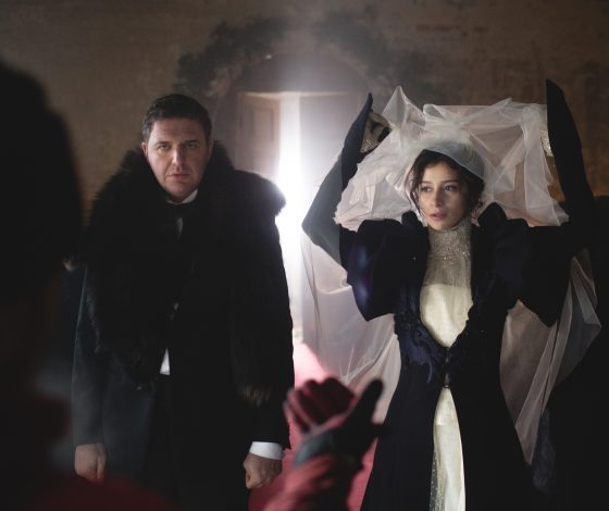 Равшана Куркова сбежала из-под венца от Максима Виторгана