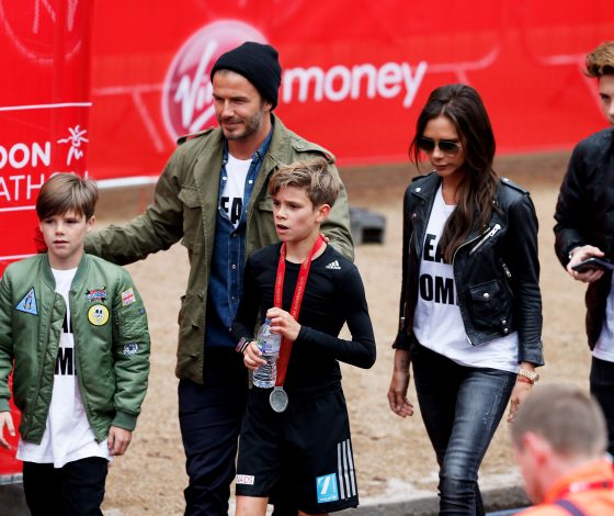 Как проводит выходные семейство Бэкхемов? Спойлер: не вместе