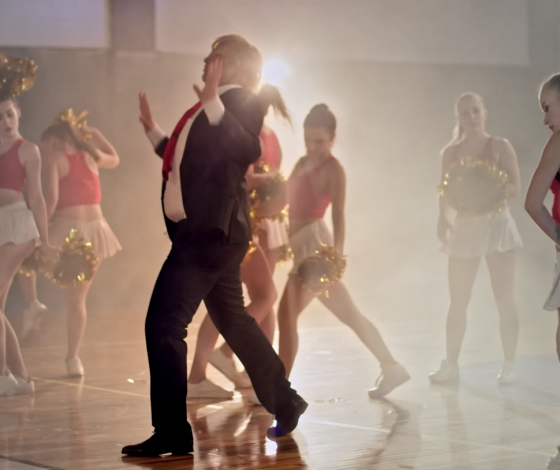 Чирлидерши и Трамп. Думаешь, только в Америке?