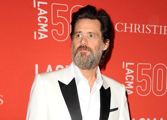 Мама бывшей девушки Джима Керри никак не успокоится! Новые подробности