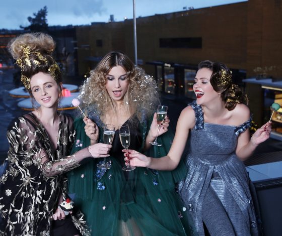 Как сделать праздничную укладку?