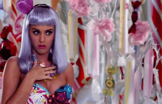 Джиджи Хадид не одна такая: все звезды с небритыми подмышками