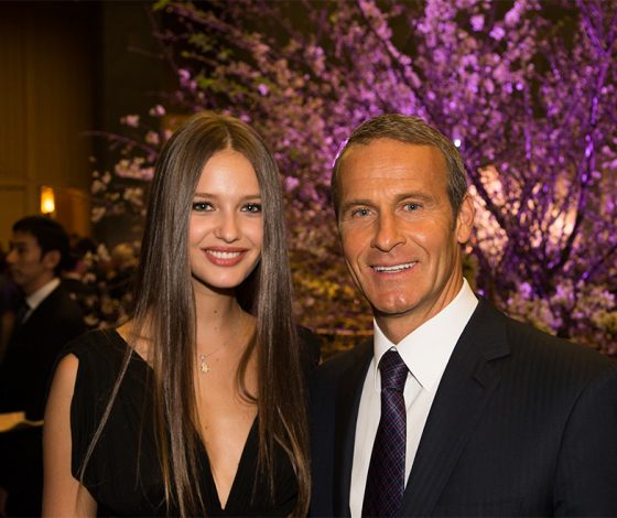 Девушка Владислава Доронина показала обручальное кольцо