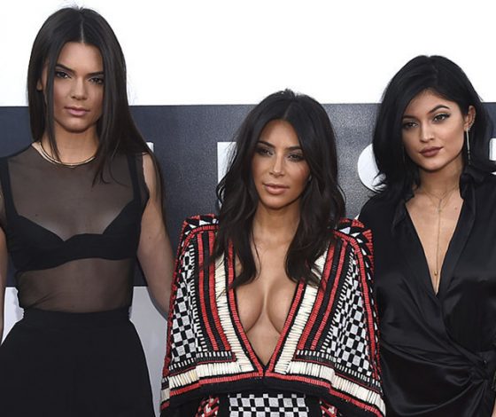 В сети призывают не пускать сестер Кардашьян на Met Gala 2024