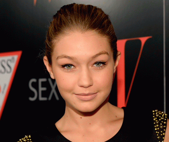 Звезды до и после пластики: Джиджи Хадид