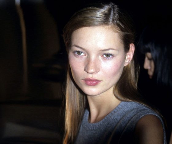 Кейт Мосс отвечает на письма фанатов. Просто подожди 23 года!