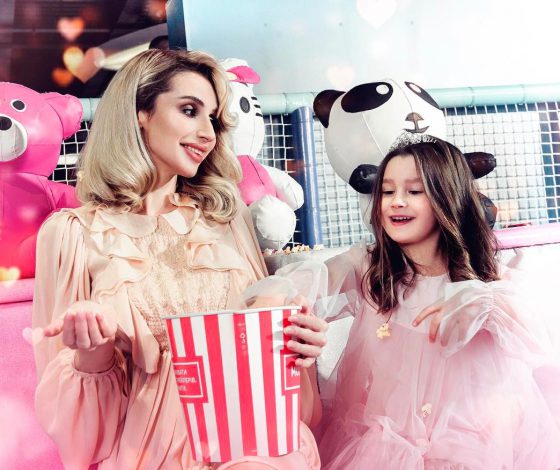 Вся в мать: как выглядит дочь Светланы Лободы?