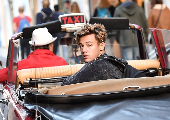 Как звезды Интернета становятся моделями: знаменитый вайнер примет участие в показе Dolce & Gabbana