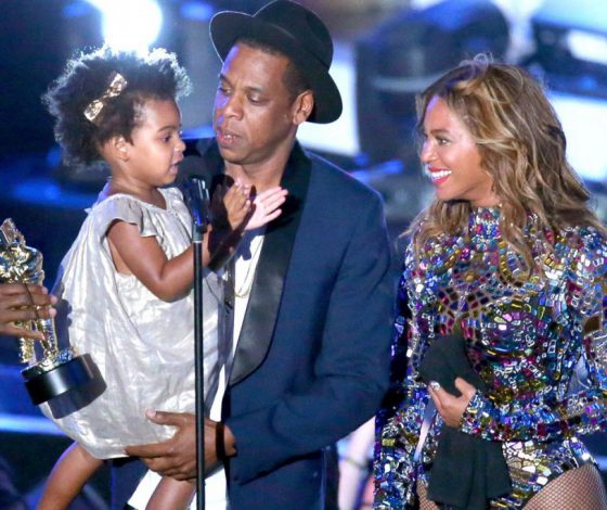 Бейонсе и Джей Зи в постели: как отреагировала дочь? Смотри видео!