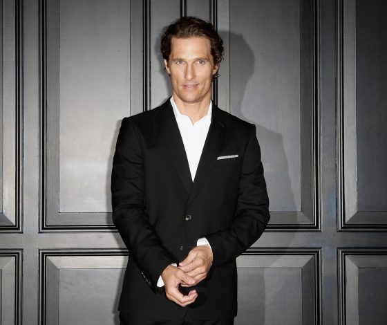 Что не так с прической Мэттью Макконахи? Тайна раскрыта!