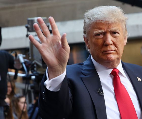 Прямая трансляция. Как проходит инаугурация Трампа и что на неё надела Мелания Трамп?