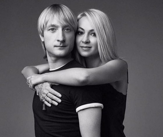 Яна Рудковская и Евгений Плющенко в откровенной фотосессии для Intimissimi