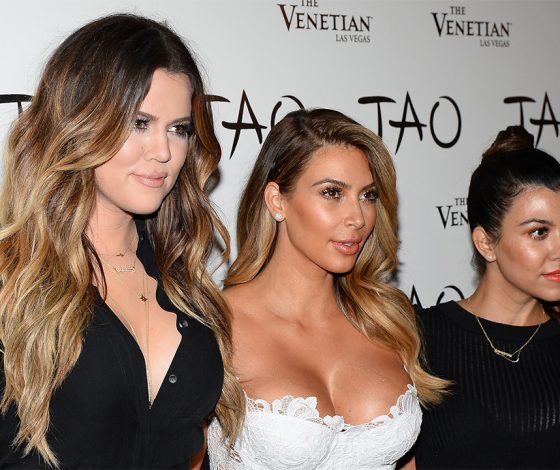 Сестры Кардашьян улетели на Бали. Скотт Дисик с ними!