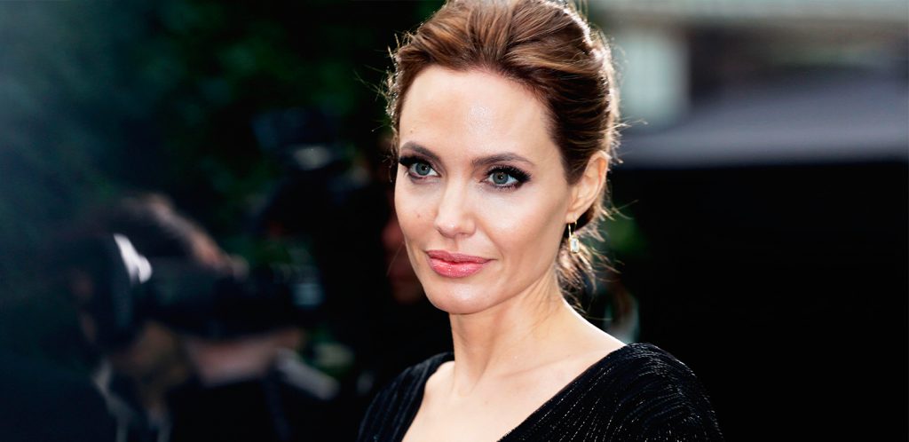 Анджелина Джоли: биография, фильмы, личная жизнь