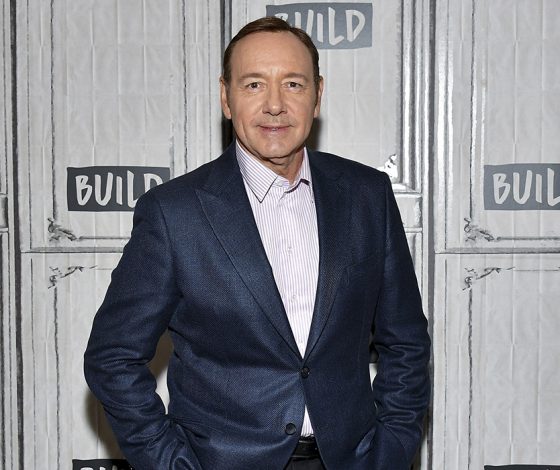 Бармен из Лондона обвинил Кевина Спейси в домогательстве! 