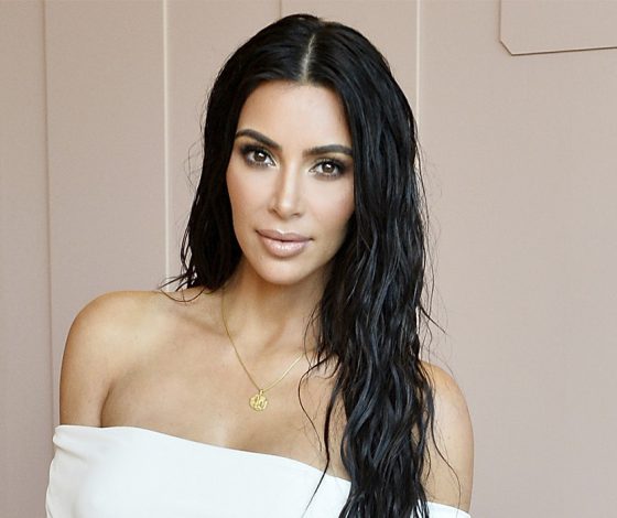 Очередной выход Ким Кардашьян в Yeezy. Нам нравится!