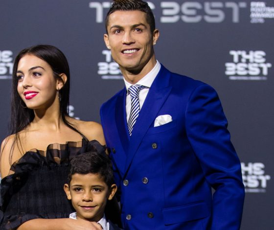 «А с Шейк такого не было!»: какой сюрприз устроил Роналду своей девушке?