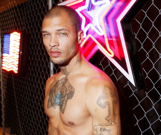 Чем занимается самый красивый преступник Джереми Микс после выхода на свободу?