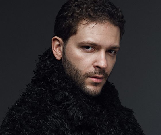 Константин Крюков: Жена привыкла, что я играю любовь на экране