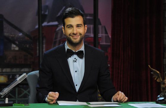 Иван Ургант снял пародию на клип Грибов «Между нами тает лед»