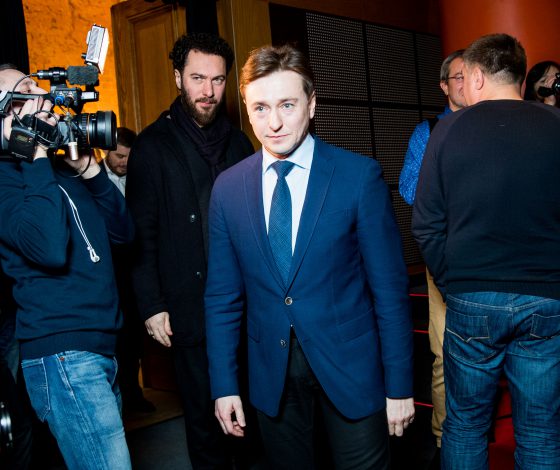 Сергей Безруков рассказал о том, как сейчас можно помочь театрам